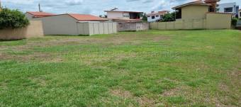 Venta lote plano en condominio con amenidades listo para construir #26-1740 GS