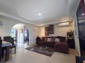 MLS-26-1882 LS VENTA CASA TURRUCARES ALAJUELA CONTACTENOS AL # 86127562
