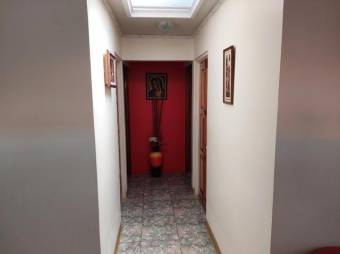 MLS-25-175 LS VENTA CASA CON APARTAMENTO DESAMPARADOS ALAJUELA CONTACTENOS AL # 86127562