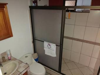 MLS-25-175 LS VENTA CASA CON APARTAMENTO DESAMPARADOS ALAJUELA CONTACTENOS AL # 86127562