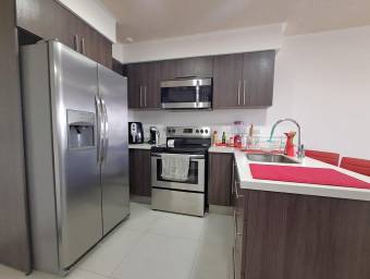 Venta Apartamento Condominio Altamira #26-527