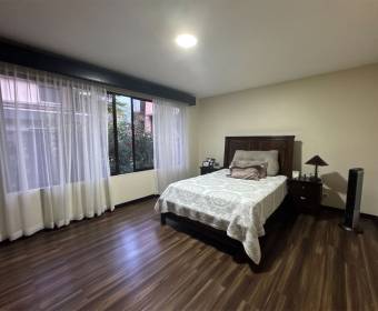 Casa de 3 habitaciones en condominio Francosta, Heredia 