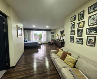 Casa de 3 habitaciones en condominio Francosta, Heredia 
