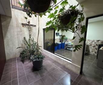 Casa de 3 habitaciones en condominio Francosta, Heredia 