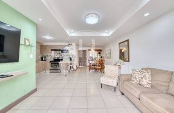 Casa en Venta en Condominio Valle Alto en Mata de Plátano 3 Habitaciones con Amplio Jardín
