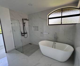 Casa de 7 habitaciones en alquiler en Ciudad Hacienda Los Reyes, La Guacima.