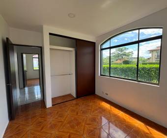Casa de 7 habitaciones en alquiler en Ciudad Hacienda Los Reyes, La Guacima.