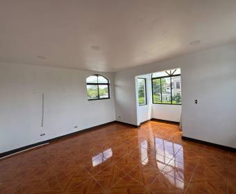 Casa de 7 habitaciones en alquiler en Ciudad Hacienda Los Reyes, La Guacima.