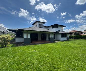 Casa de 7 habitaciones en alquiler en Ciudad Hacienda Los Reyes, La Guacima.