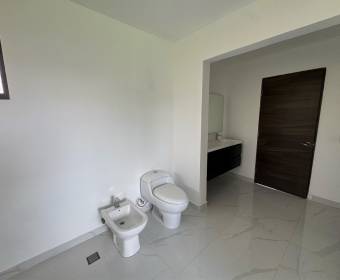 Casa de 7 habitaciones en alquiler en Ciudad Hacienda Los Reyes, La Guacima.