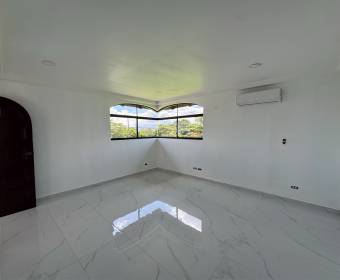 Casa de 7 habitaciones en alquiler en Ciudad Hacienda Los Reyes, La Guacima.