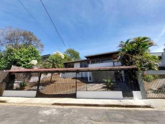 Venta de Casa en Goicoechea-Guadalupe. RAH 26-593