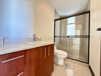 Venta de Apartamento en Ulloa, Heredia.