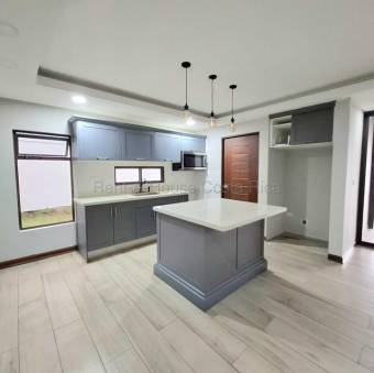 Venta de Casa en Grecia-Puente de Piedra, Alajuela. RAH 26-2088