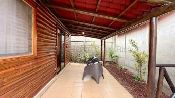 Alquiler de Apartamento Amueblado Tipo Cabaña en Santo Domingo-Santa Rosa, Heredia. RAH 26-2141