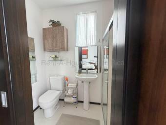 Se alquila apartamento en Piedades Santa Ana 26-2132 Se alquila apartamento en Piedades Santa Ana 26-2132