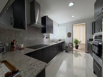 Se alquila apartamento en Piedades Santa Ana 26-2132 Se alquila apartamento en Piedades Santa Ana 26-2132