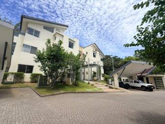 Se alquila apartamento en Piedades Santa Ana 26-2132 Se alquila apartamento en Piedades Santa Ana 26-2132
