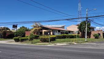 Venta de Local Comercial  2 APTOS en Zapote-San José. RAH 26-1353, $ 570,000, 1, San José, San José