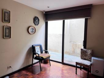 Venta de Edificio (5) Apartamentos en LOS YOSES-Montes de Oca. RAH 25-1900