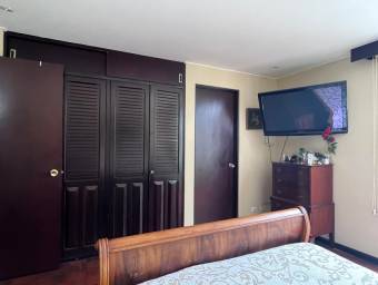 Venta de Edificio (5) Apartamentos en LOS YOSES-Montes de Oca. RAH 25-1900