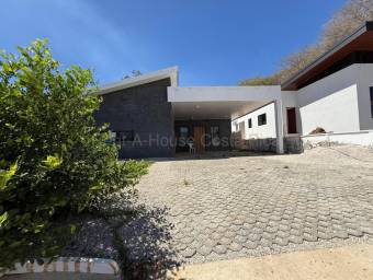Venta de Casa en Carrillo-Sardinal, Guanacaste. RAH 26-2062
