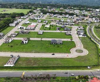 Lote 100% plano de 335 m2 a la venta en Ciudad Hacienda Los Reyes, condominio Las Mesetas. Lote 100% plano de 335 m2 a la venta en Ciudad Hacienda Los Reyes, condominio Las Mesetas.