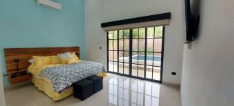 Venta casa de playa un nivel amoblada y con piscina privada