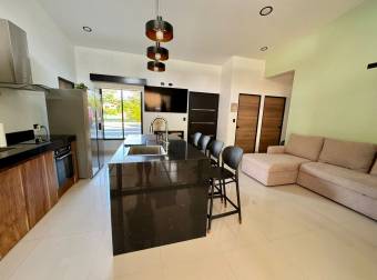 Venta casa de playa un nivel amoblada y con piscina privada