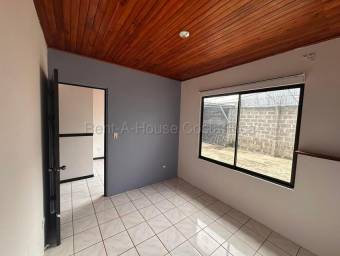 Venta casa de un nivel Coyol Alajuela