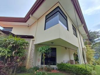 Se vende casa en San Rafael #26-37 Se vende casa en San Rafael #26-37
