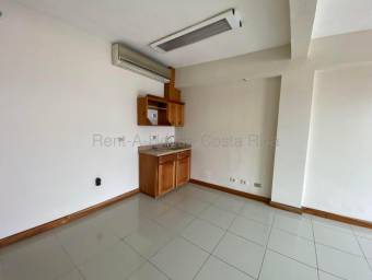 Venta de Edificio en Carmen-San José. RAH 26-2121 Oportunidad de Inversión-USO MIXTO