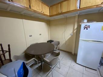 Venta de Edificio en Carmen-San José. RAH 26-2121 Oportunidad de Inversión-USO MIXTO