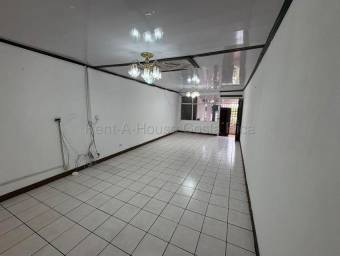 Venta de Casa  APTOS en Hatillo-San José. RAH 26-2124 OPORTUNIDAD DE INVERSIÓN