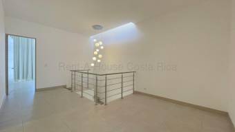 Se alquila casa en San Rafael Escazú 26-2145 Se alquila casa en San Rafael Escazú 26-2145