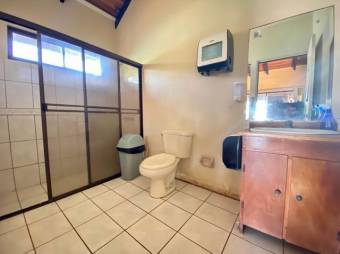 Venta de Casa en Puntarenas. RAH 25-1831 NEGOCIABLE