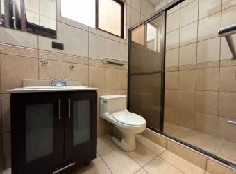 VENTA DE 2 CASAS EN CONDOMINIO EN TREJOS MONTEALEGRE, ESCAZÚ