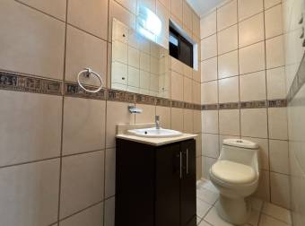 VENTA DE 2 CASAS EN CONDOMINIO EN TREJOS MONTEALEGRE, ESCAZÚ