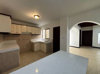 VENTA DE 2 CASAS EN CONDOMINIO EN TREJOS MONTEALEGRE, ESCAZÚ