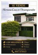 Se vende casa en Desamparados centro.
