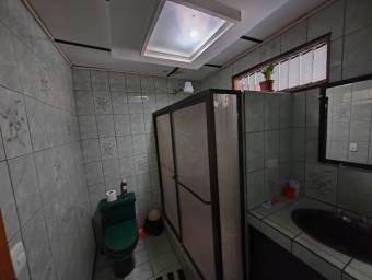 Venta de 4 Apartamentos en San Antonio de Alajuela. Venta de 4 Apartamentos en San Antonio de Alajuela.
