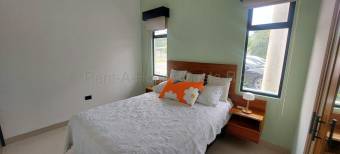 Venta de Casa en Parrita-Puntarenas. 