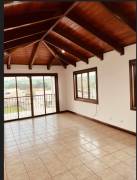 VENTA DE CASA EN RESIDENCIAL LA GUARIA, GRECIA, ALAJUELA
