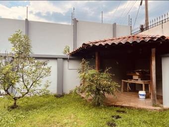 VENTA DE CASA EN RESIDENCIAL LA GUARIA, GRECIA, ALAJUELA