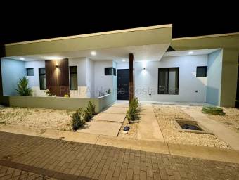 Venta de Casa en Parrita-Puntarenas. RAH 26-2118 Venta de Casa en Parrita-Puntarenas. RAH 26-2118