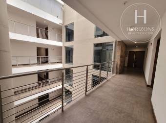 Apartamento en Venta en Vía Natura en Curridabat 1 Habitación con Estudio y Vista NJA1383J