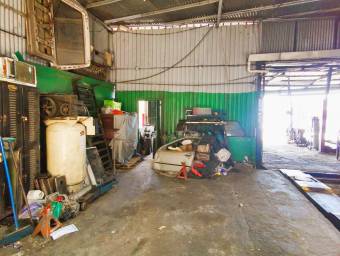Propiedad comercial en venta con taller lubricentro operativo y alto potencial de desarrollo #26-980, $ 695,000, 1, San José, Desamparados Propiedad comercial en venta con taller lubricentro operativo y alto potencial de desarrollo #26-980, $ 695,000, 1, San José, Desamparados