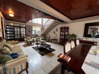MLS-26-957 LS VENTA CASA AMUEBLADA ALAJUELA CENTRO CONTACTENOS AL # 86127562