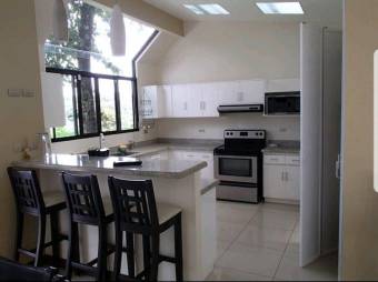 MLS-26-1017 KQ VENTA CASA TURRUCARES ALAJUELA CONTACTENOS AL # 88987222