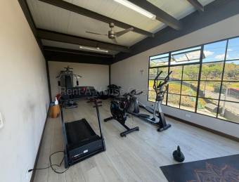 Se alquila apartamento en Pozos Santa Ana 26-2164